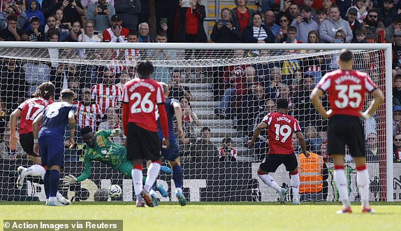 TRỰC TIẾP bóng đá Southampton vs MU (0-2): Rashford ghi bàn - Ảnh 4.